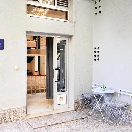 Studio Apartman Leo スプリト